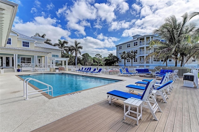 7820 34th Ave W Unit 102, Bradenton, FL 34209 - community pool with a patio area and a pergola