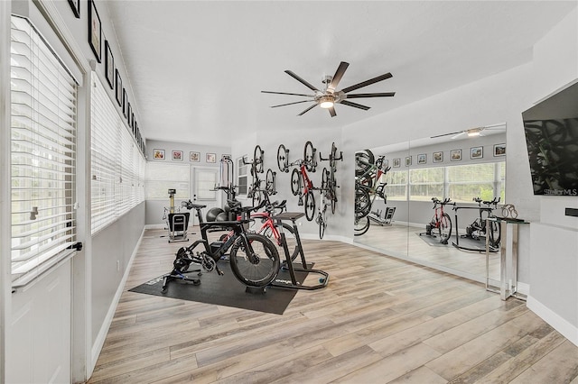 2912 51st St E, Bradenton, FL 34208 - workout area with ceiling fan and light wood-type flooring