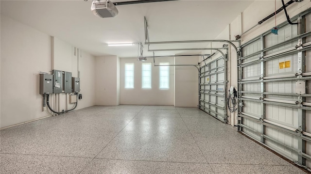 14665 Como Cir, Lakewood Ranch, FL 34202 - garage featuring a garage door opener