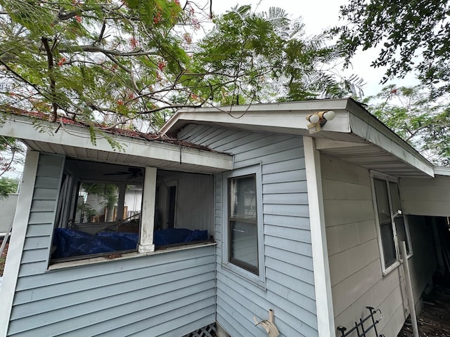 2230 50th Ave N, Saint Petersburg, FL 33714 - view of side of property