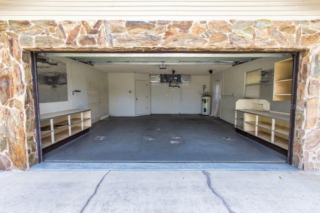 5213 20th Street Ct E, Bradenton, FL 34203 - garage featuring water heater
