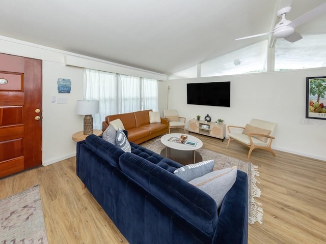 2933 Michigan St, Sarasota, FL 34237 - living area featuring lofted ceiling, wood finished floors, and ceiling fan