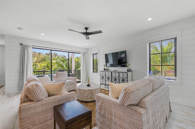 128 Fillmore Dr, Sarasota, FL 34236 - photo 9