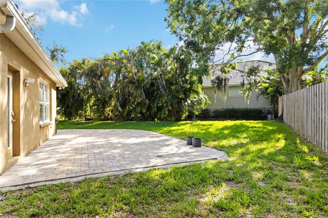 5401 Oak Grove Ct, Sarasota, FL 34233 - photo 47