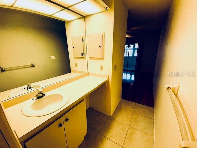 2607 29th Ave W, Bradenton, FL 34205 - bathroom featuring vanity and tile patterned floors