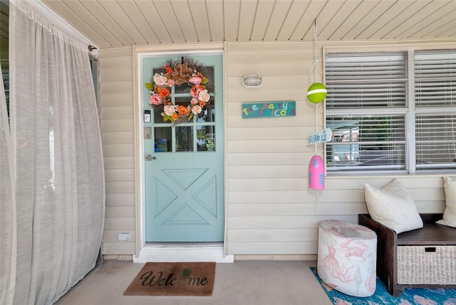 5948 Mirror Lake Rd, Sarasota, FL 34238 - entrance to property