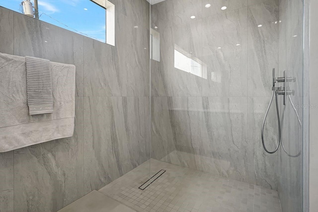 289 Long Meadow Ln, Rotonda West, FL 33947 - bathroom with a marble finish shower