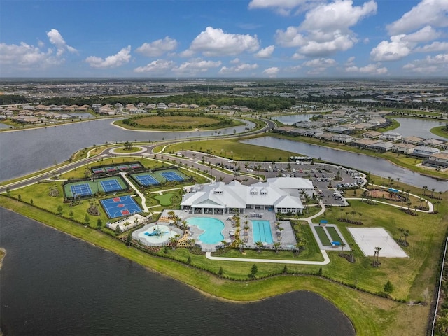 15344 Serene Shores Loop, Lakewood Ranch, FL 34211 - view of property location with a large body of water and a pool