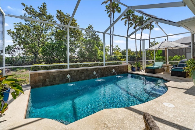 305 Siena Vista Pl, Sun City Center, FL 33573 - outdoor pool featuring a patio area and glass enclosure