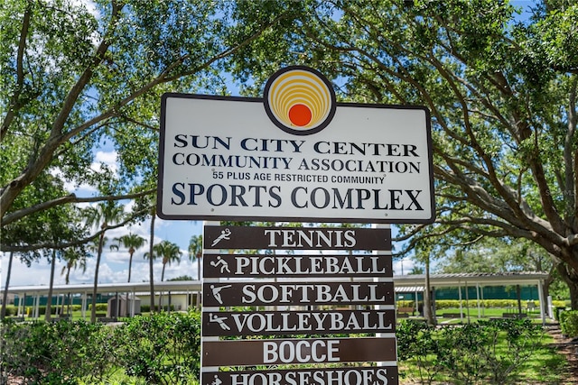 305 Siena Vista Pl, Sun City Center, FL 33573 - exterior view