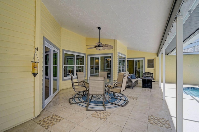 4733 Spring Meadow Ln, Sarasota, FL 34233 - view of patio / terrace with outdoor dining area and a ceiling fan
