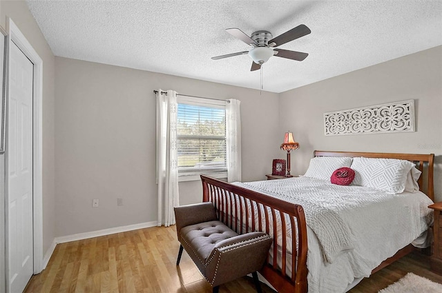 4733 Spring Meadow Ln, Sarasota, FL 34233 - photo 23
