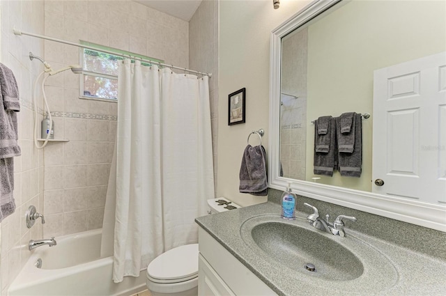 208 147th St NE, Bradenton, FL 34212 - bathroom featuring shower / tub combo and vanity