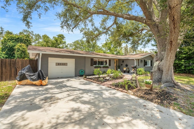 3521 Prudence Dr, Sarasota, FL 34235 - photo 1