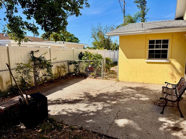 5615 Waneta Pl, Sarasota, FL 34231 - view of patio