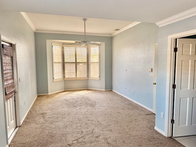 5615 Waneta Pl, Sarasota, FL 34231 - carpeted spare room featuring ornamental molding and ceiling fan