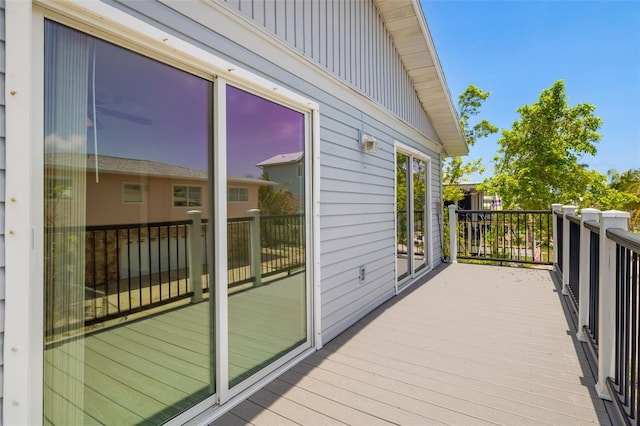 2513 Avenue B Ave B, Unit B, Bradenton Beach, FL 34217 - view of deck