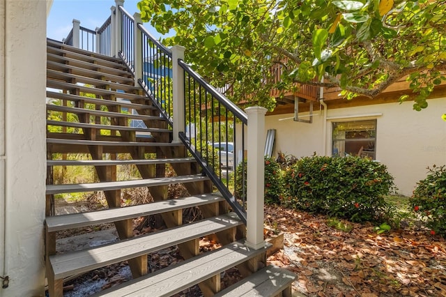 2513 Avenue B Ave B, Unit B, Bradenton Beach, FL 34217 - view of stairway