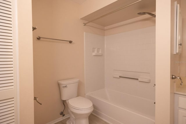 3804 65th St E, Bradenton, FL 34208 - full bathroom featuring shower / bathtub combination and vanity