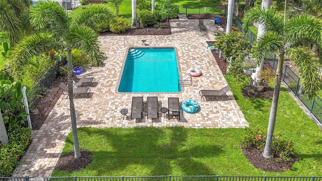 2220 Bahia Vista St Unit G4, Sarasota, FL 34239 - community pool featuring a fenced backyard and a patio