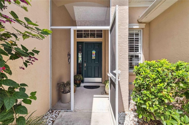 315 36th St NE, Bradenton, FL 34208 - property entrance featuring stucco siding