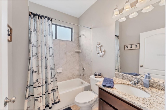 9123 Raes Creek Pl, Palmetto, FL 34221 - full bathroom featuring shower / bath combination with curtain and vanity