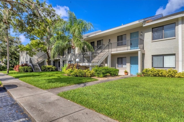 7866 Eagle Creek Dr Unit 7866, Sarasota, FL 34243 - view of building exterior with stairway