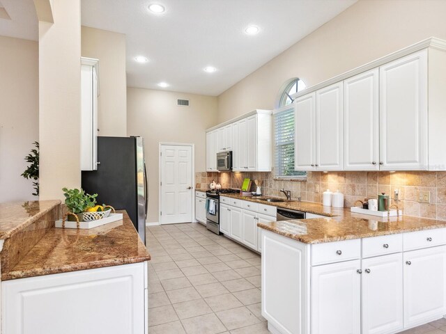 6851 Bay Hill Dr, Lakewood Ranch, FL 34202 - photo 7