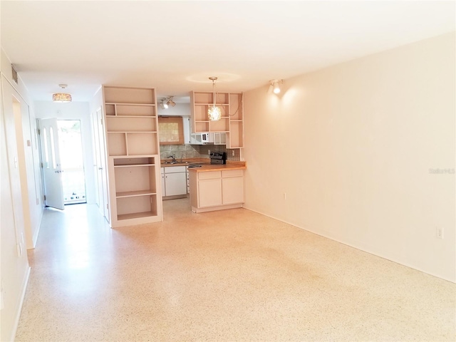 2155 Wood St Unit A26, Sarasota, FL 34237 - photo 7