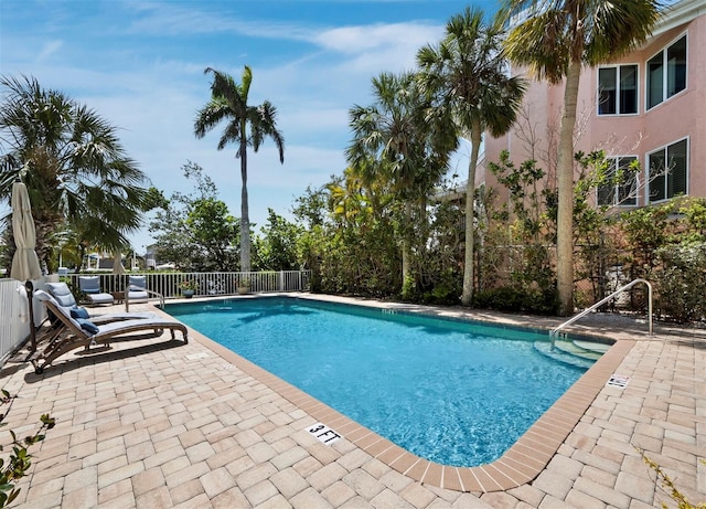 3959 Somerset Dr, Sarasota, FL 34242 - view of swimming pool featuring a patio area