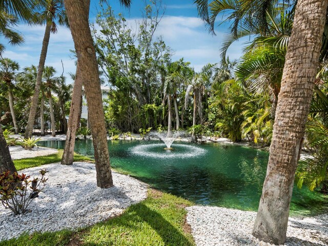 3959 Somerset Dr, Sarasota, FL 34242 - water view