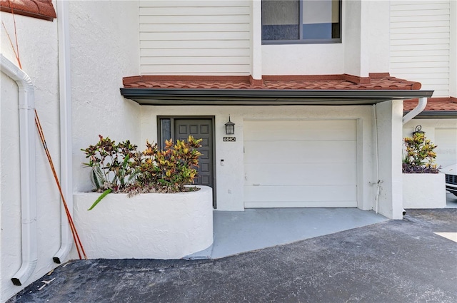 6840 Midnight Pass Rd Unit 6840, Sarasota, FL 34242 - view of garage