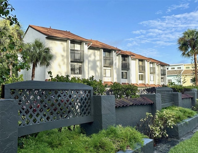 6840 Midnight Pass Rd Unit 6840, Sarasota, FL 34242 - view of property with a residential view