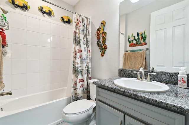 5802 Alabaster Stone Ln, Apollo Beach, FL 33572 - full bath featuring vanity and shower / bath combo
