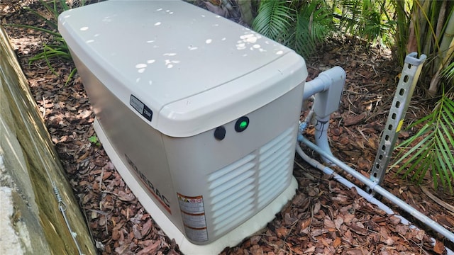 5802 Alabaster Stone Ln, Apollo Beach, FL 33572 - exterior view of a power unit