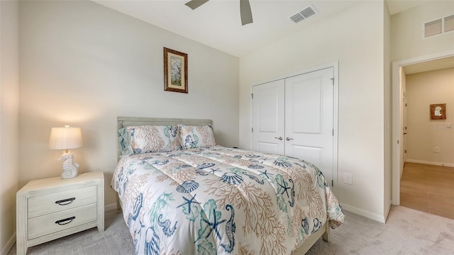 17817 Pastureland Ave, Lakewood Ranch, FL 34211 - bedroom featuring light carpet, a closet, and ceiling fan