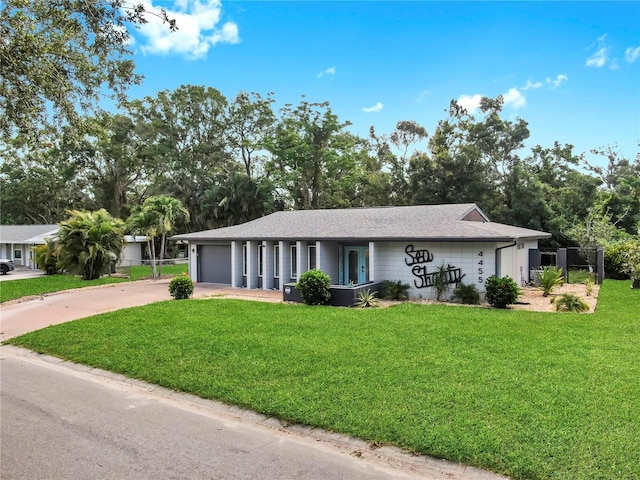 4455 Emerald Ridge Dr, Sarasota, FL 34233 - single story home with an attached garage and driveway