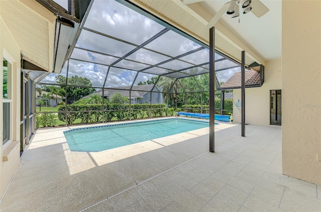 1144 Hoover St, Nokomis, FL 34275 - swimming pool with ceiling fan, a patio area, and a lanai