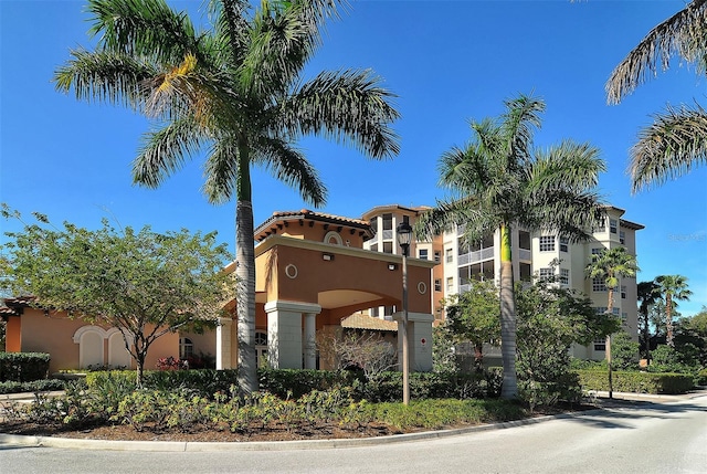 1921 Monte Carlo Dr Unit 302, Sarasota, FL 34231 - view of building exterior