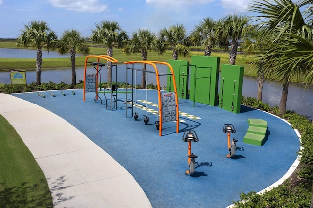 11685 Great Brook Ln, Parrish, FL 34219 - surrounding community with a water view