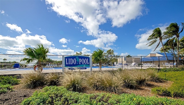800 S Blvd Of The Presidents Unit 16, Sarasota, FL 34236 - view of swimming pool