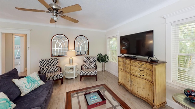 152 Coolidge Dr, Sarasota, FL 34236 - living area featuring light wood-type flooring and ceiling fan