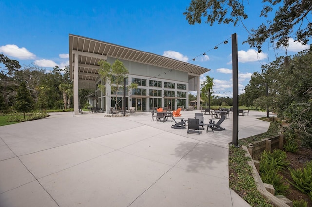 8985 Royal River Cir, Parrish, FL 34219 - view of patio / terrace