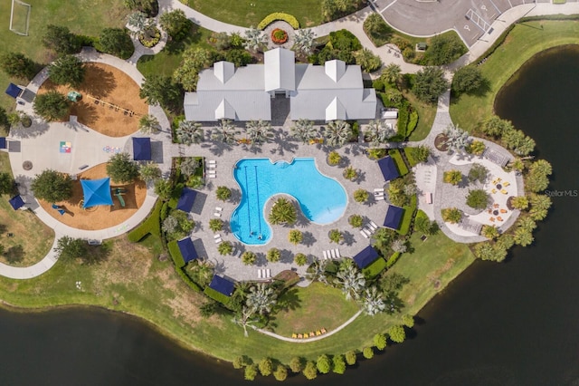 8985 Royal River Cir, Parrish, FL 34219 - aerial view of property and surrounding area featuring a pool area and a nearby body of water