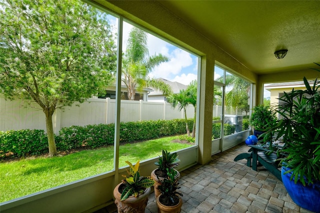 3681 Divot Ln, Sarasota, FL 34232 - view of sunroom / solarium