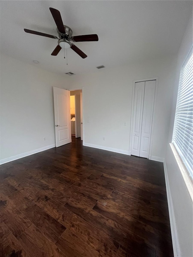 2119-2125 Montclair Dr Unit 2119 & 2125, Sarasota, FL 34231 - spare room featuring dark wood-style flooring and ceiling fan