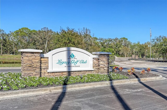 7717 US Open Loop, Lakewood Ranch, FL 34202 - view of community sign