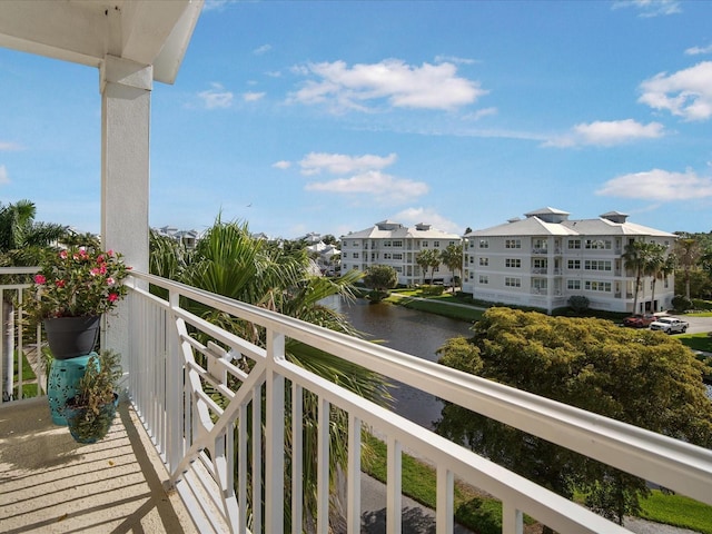 7840 34th Ave W Unit 303, Bradenton, FL 34209 - balcony featuring a water view