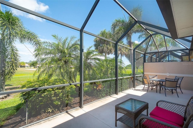362 Fairway Isles Ln, Bradenton, FL 34212 - sunroom featuring plenty of natural light and outdoor dining area