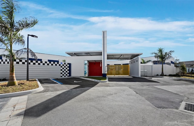 8100 Ciboney Ct Unit 10, Sarasota, FL 34240 - view of building exterior featuring uncovered parking